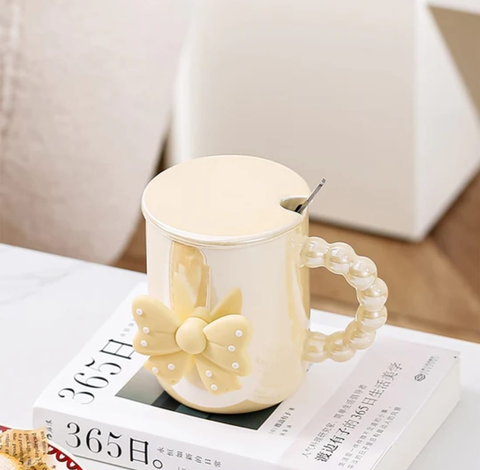 Princess-style or girly ceramic cup