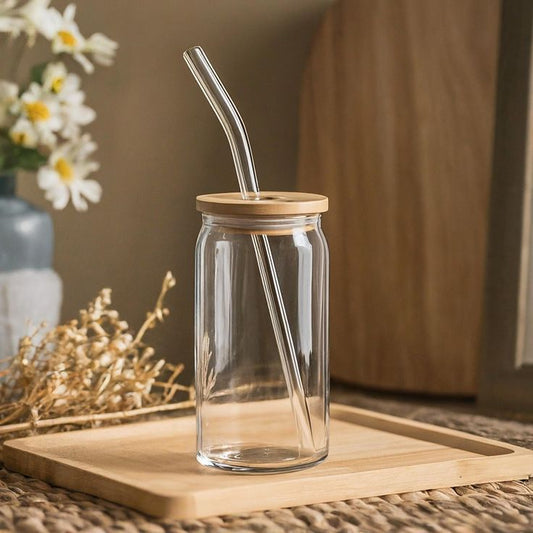 plain round glass with lid and straw