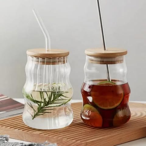 Wavy glass tumbler