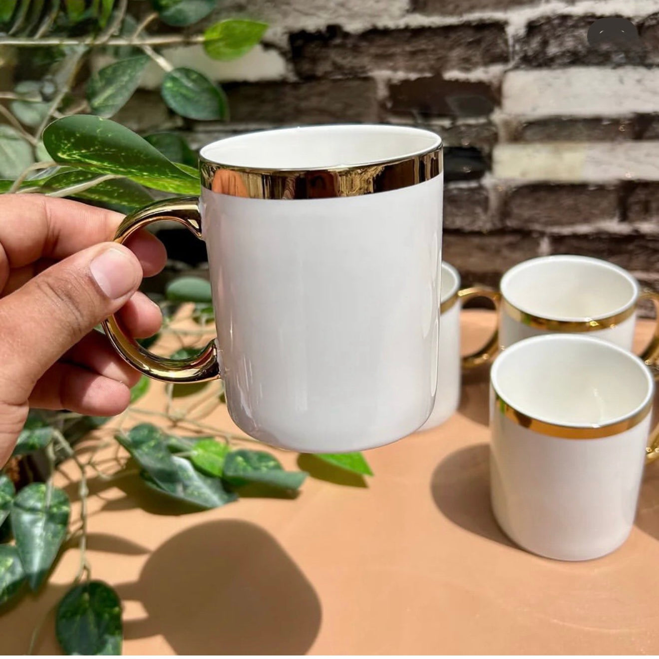 Mugs with gold border- elegant and durable 300ml