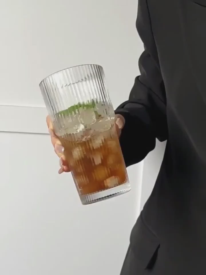 Striped Glass Cups with Straws & Lids - 20.29oz